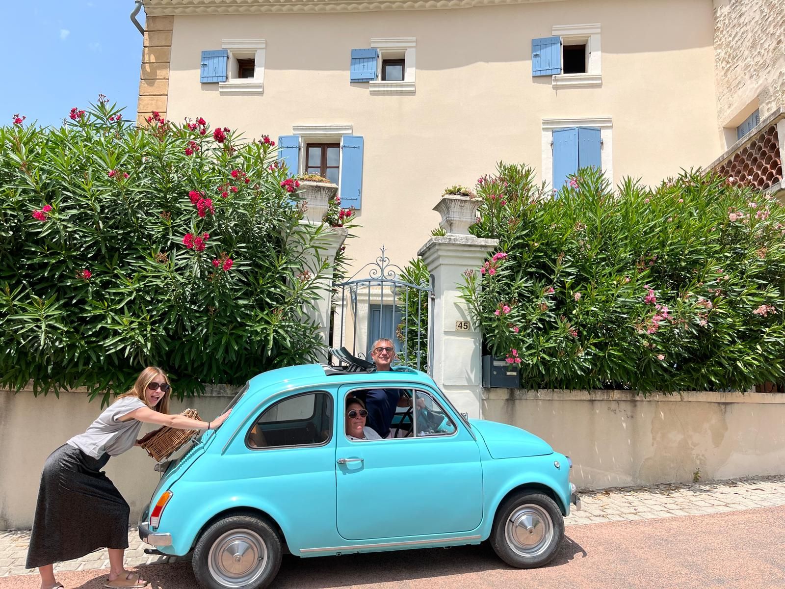 Les 3 Contes - Location Chambres D'Hôtes Uzès